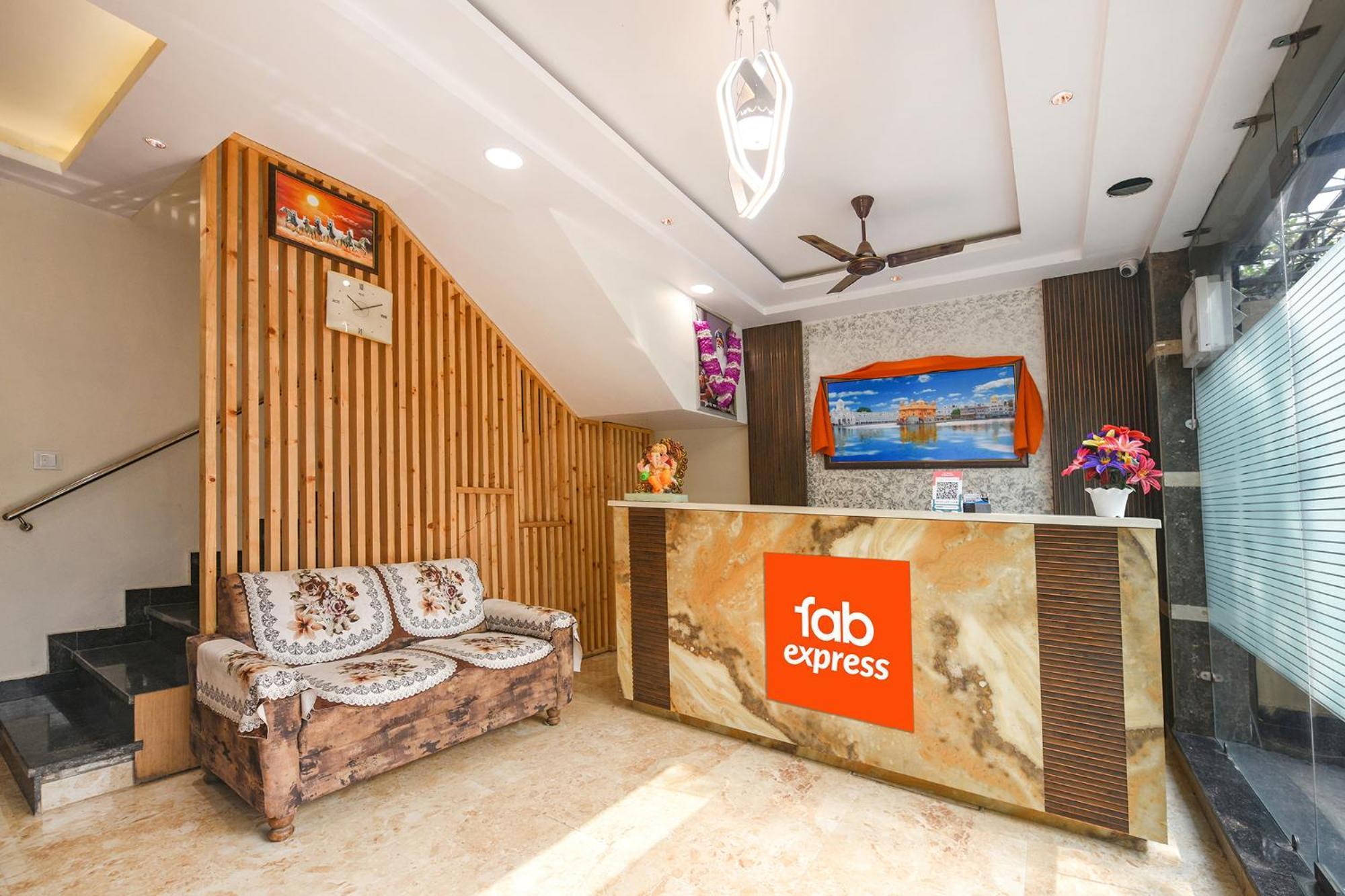 Fabhotel Golden Tree Amritsar Exterior photo
